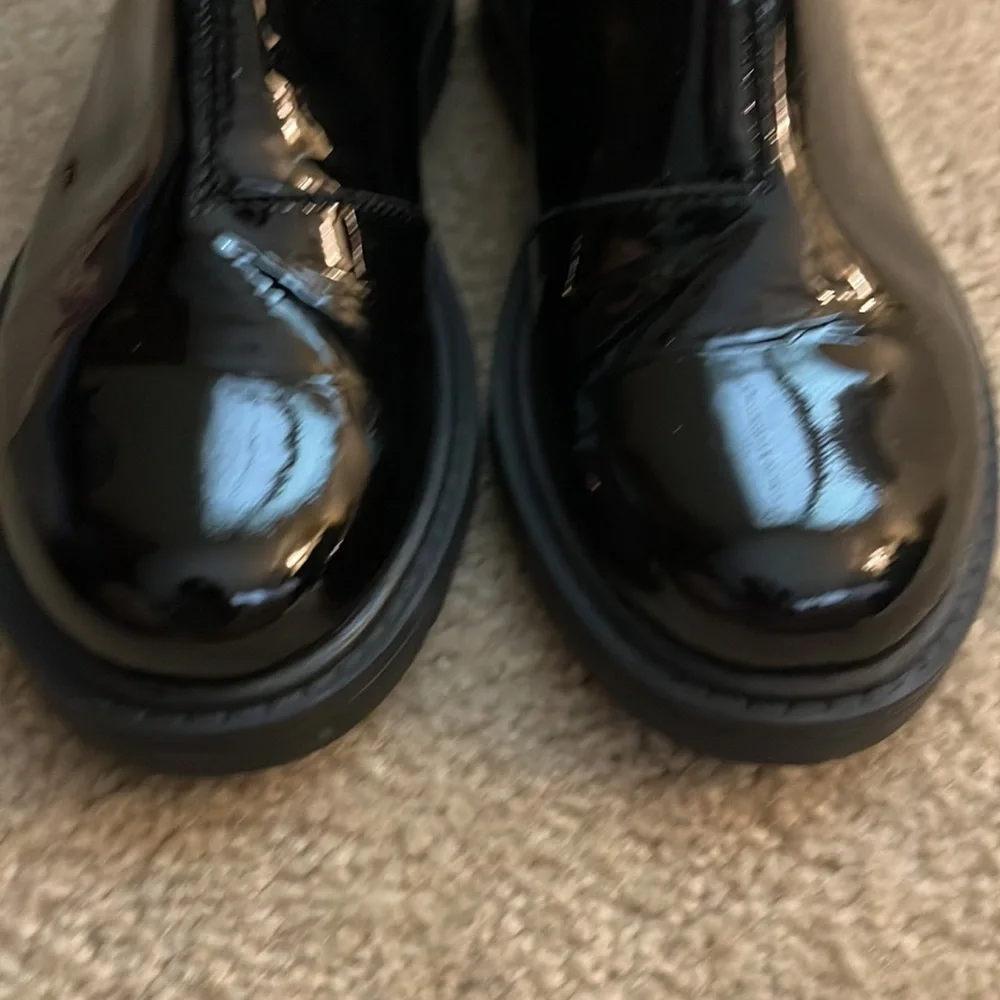Naturino Black Patent Chelsea Boots for Kids